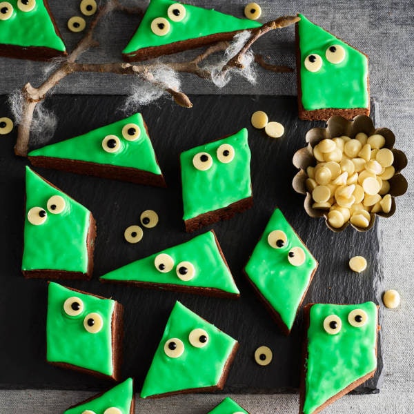 1810 halloween slice 1