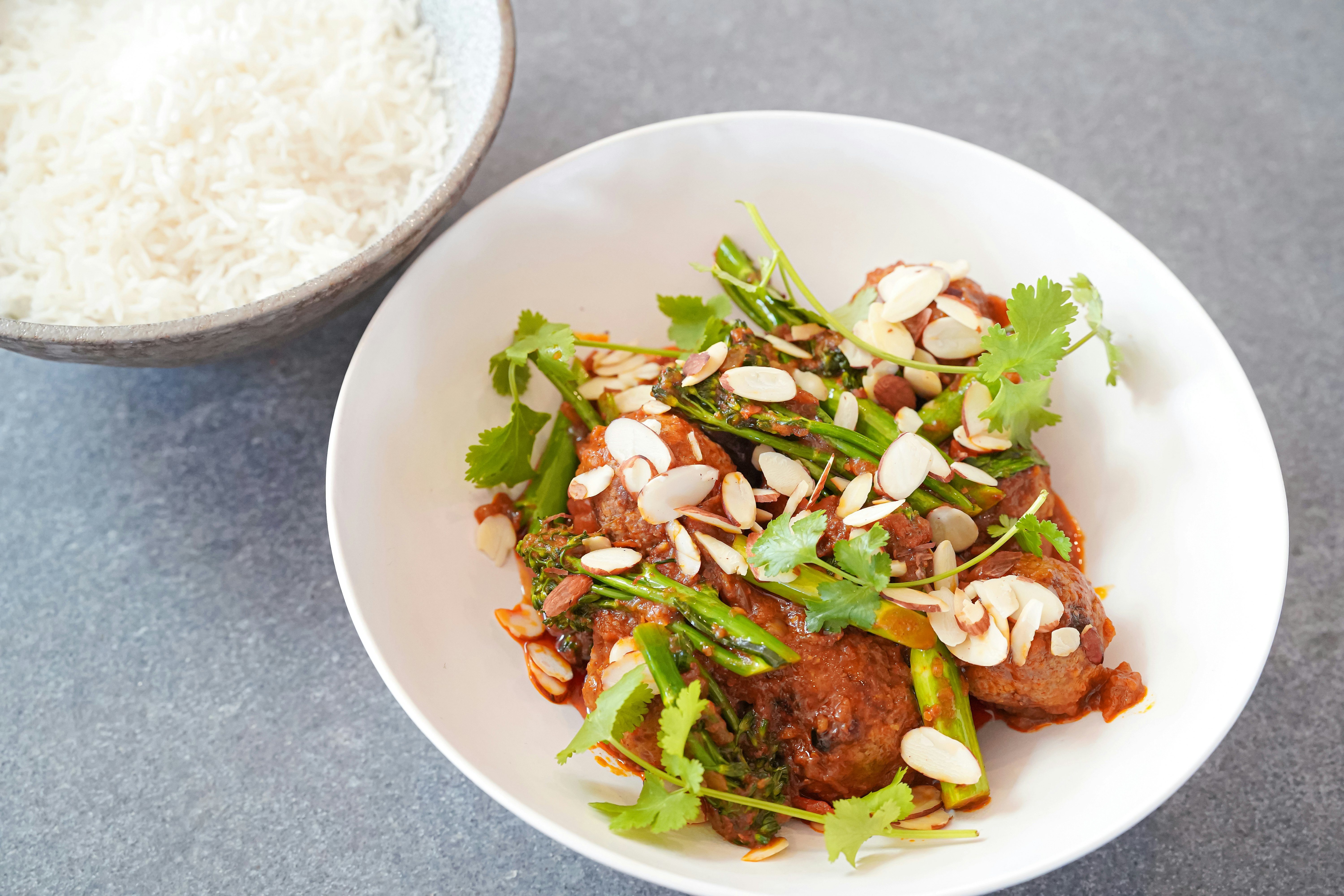 Lamb meatballs with Karahi curry sauce and broccolini