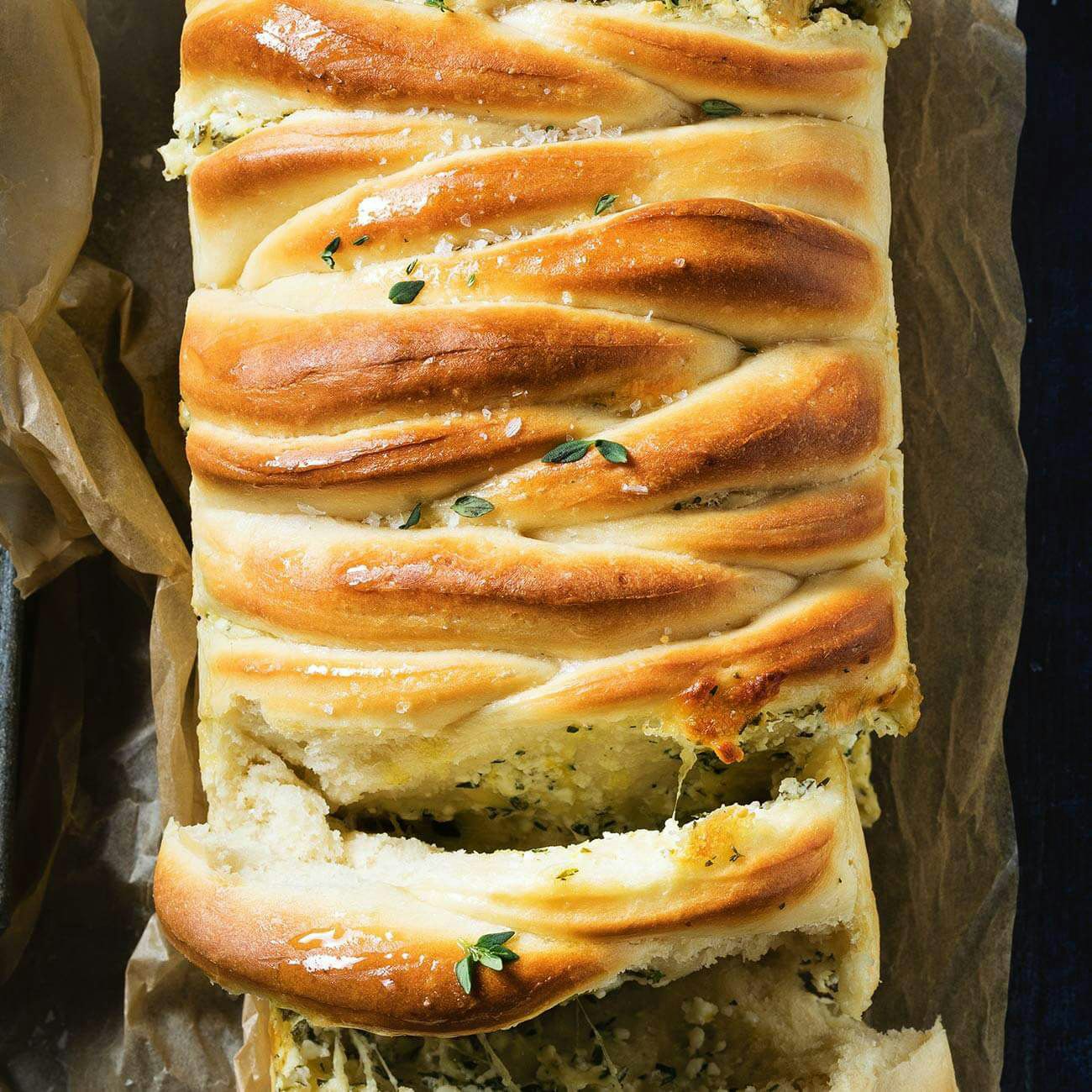 1709 feta pull apart bread