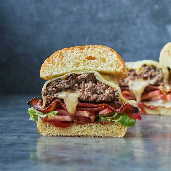 SuperValue | Cheese-Stuffed Beef Burgers